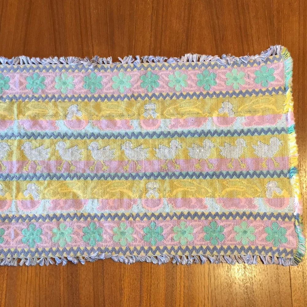 EASTER 🐣🐇 Tapestry Table Runner | Bunnies, Chicks, & Flowers 🌺